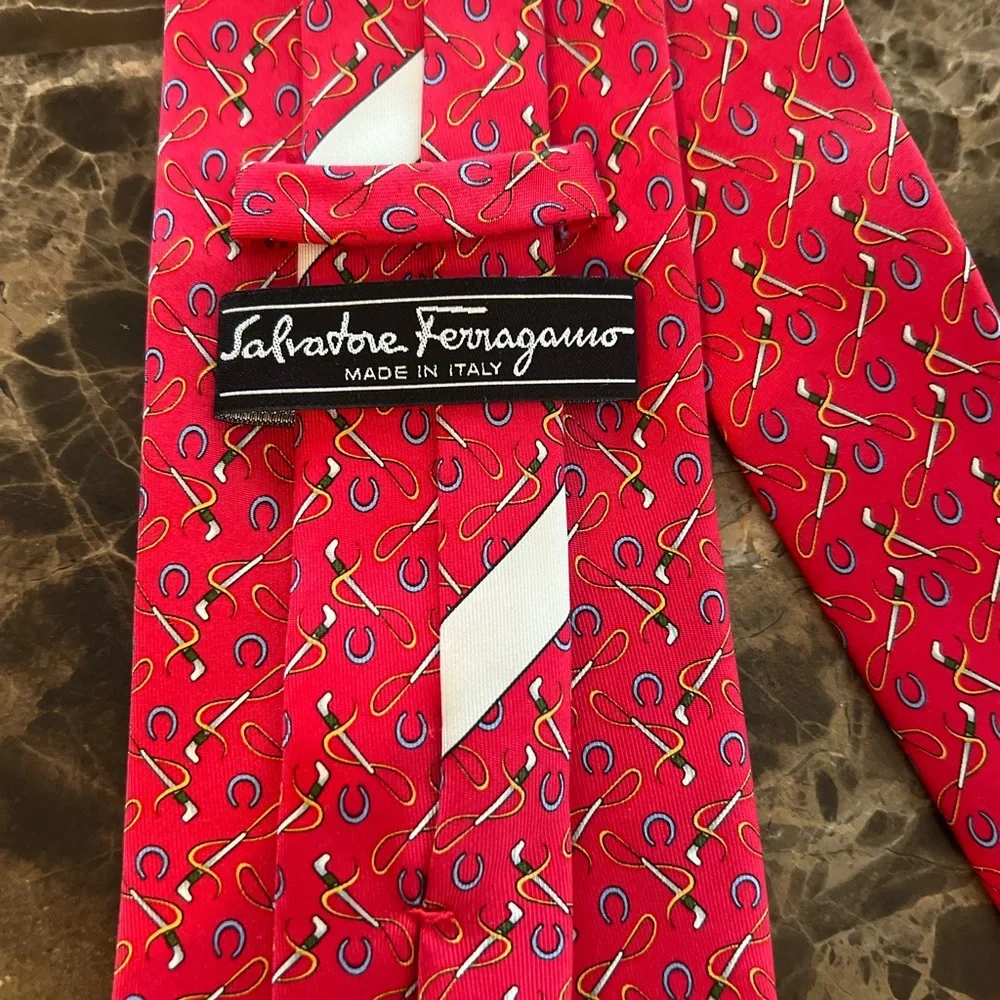 Salvatore Ferragamo Silk Tie Horseshoe Riding Crop Equestrian Novelty Red - Picture 2 of 10